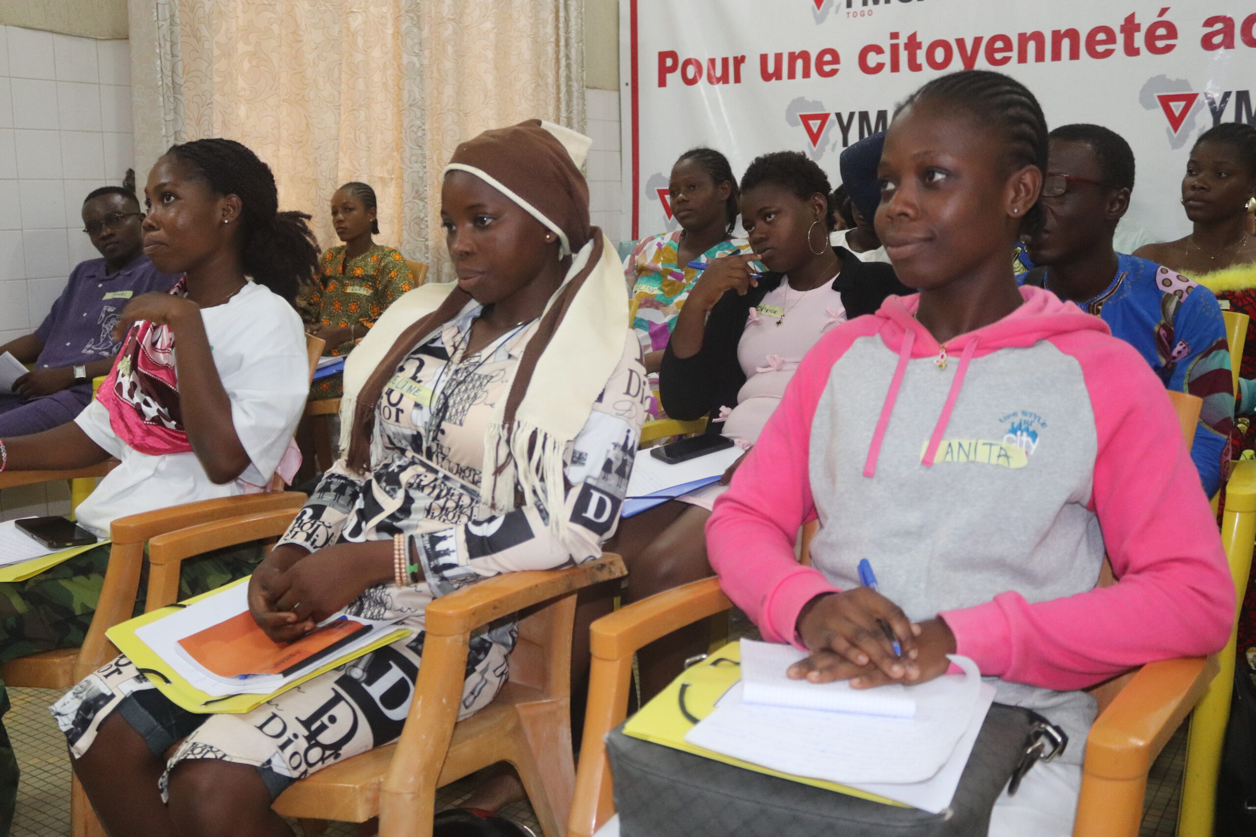 Agor@: de l’idée à l’entreprise, une vingtaine de jeunes se préparent à entreprendre 3-(UCJG)YMCA Togo IMG 1095 scaled-(UCJG)YMCA Togo
